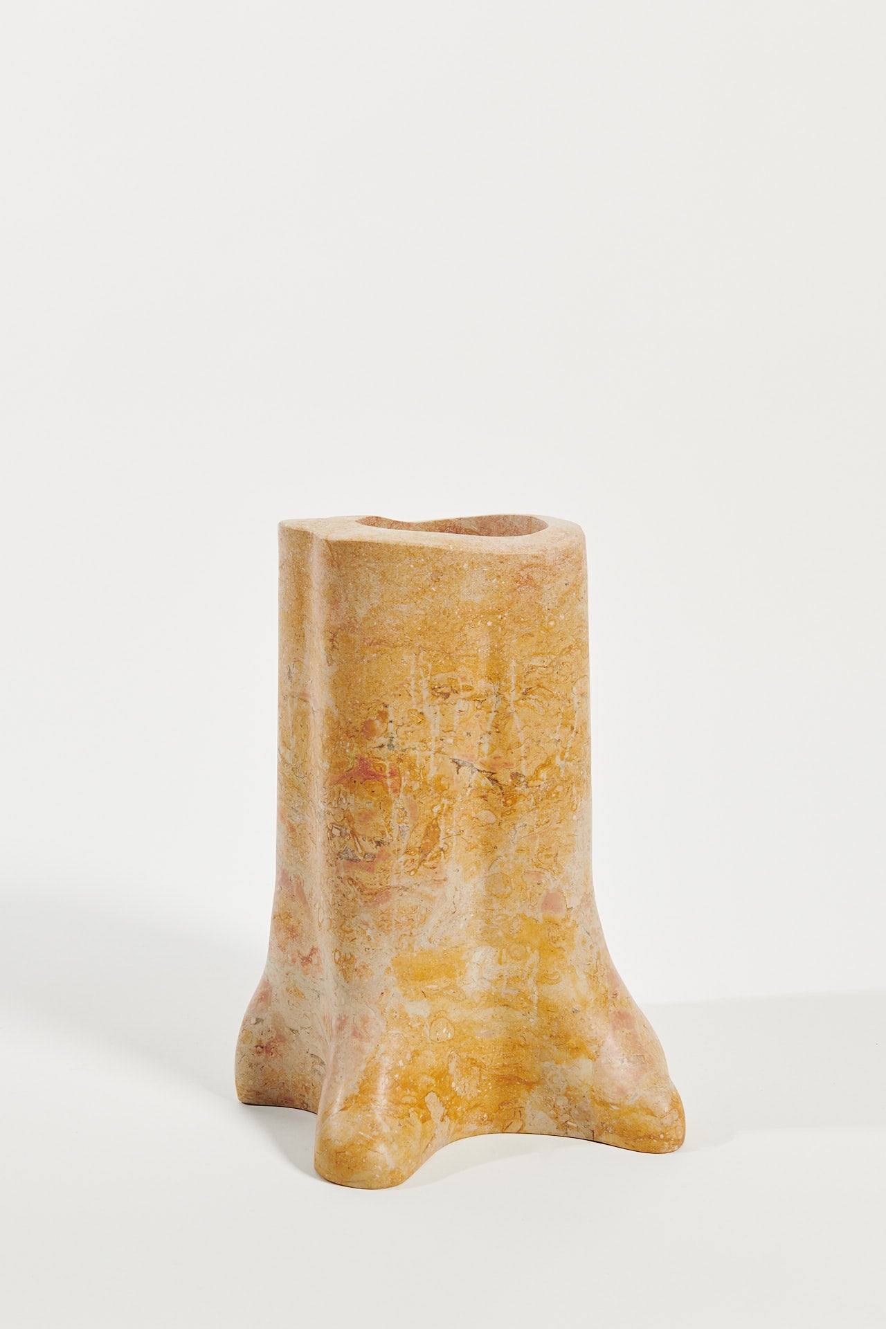 TRUNK VASE