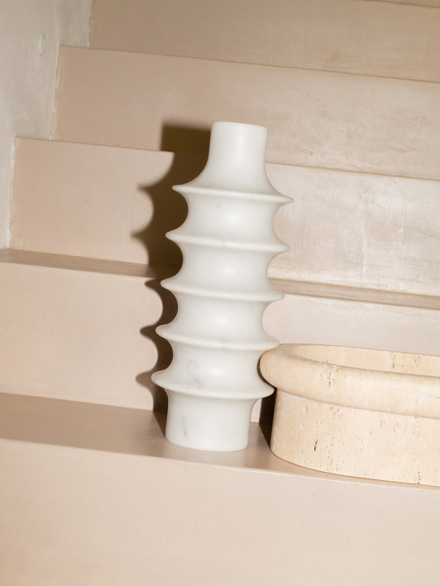 EDUARD WHITE VASE by Bloc Studios